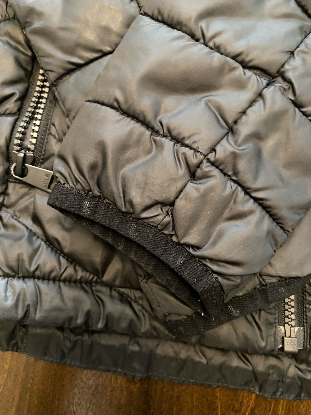LOLE Women's Black Quilted Hooded Lightweight Puffer Jacket - Picture 5 of 8
